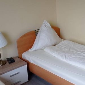 Standard Zimmer mit zwei Einzelbetten